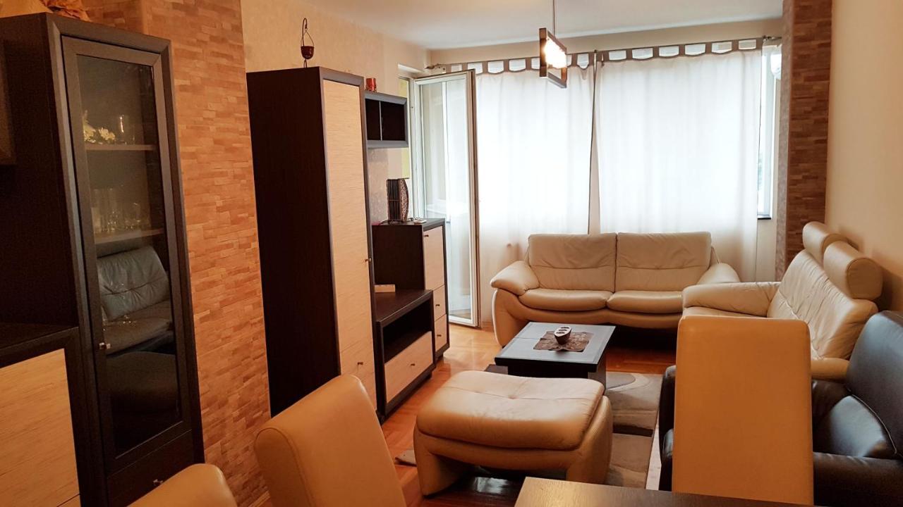 Ferienwohnung Apartman Pullum Požarevac Exterior foto